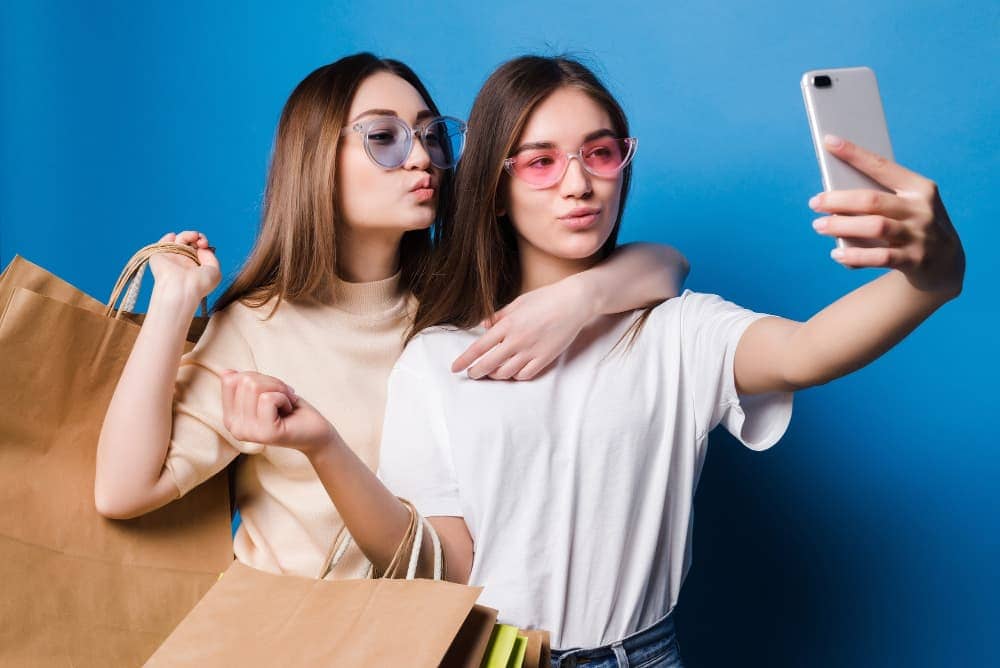 Social Commerce Explained: The Bridge Between Your Social Networks and a Profitable Business